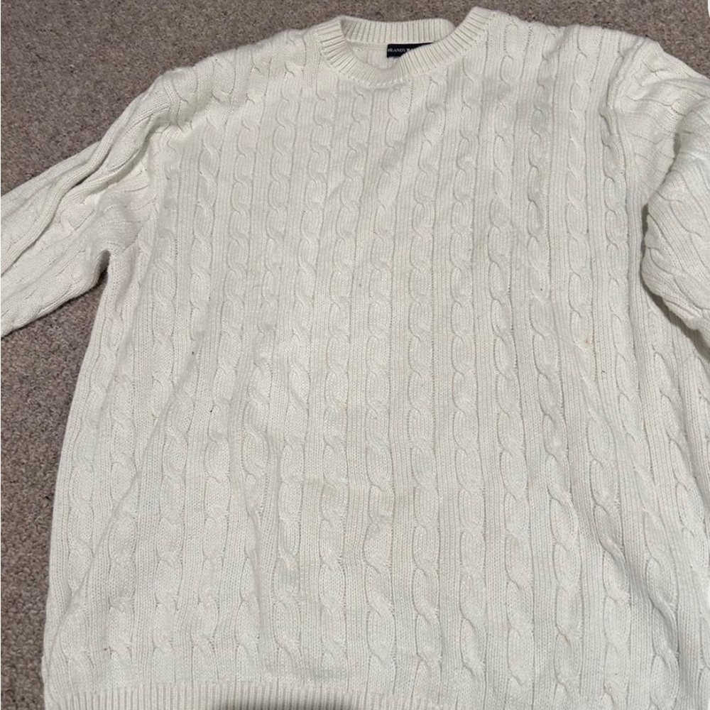 Brandy Melville sweater